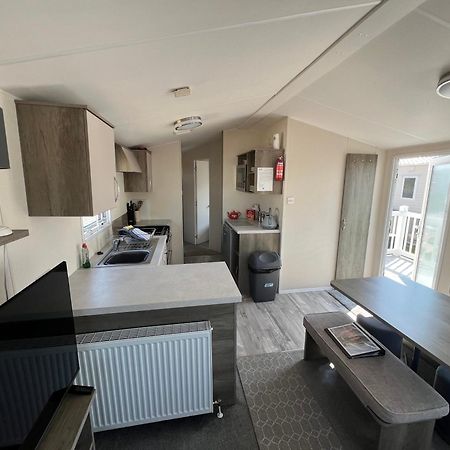 3 Bedroom Modern Caravan Sleeps Up To 8 Millom Esterno foto