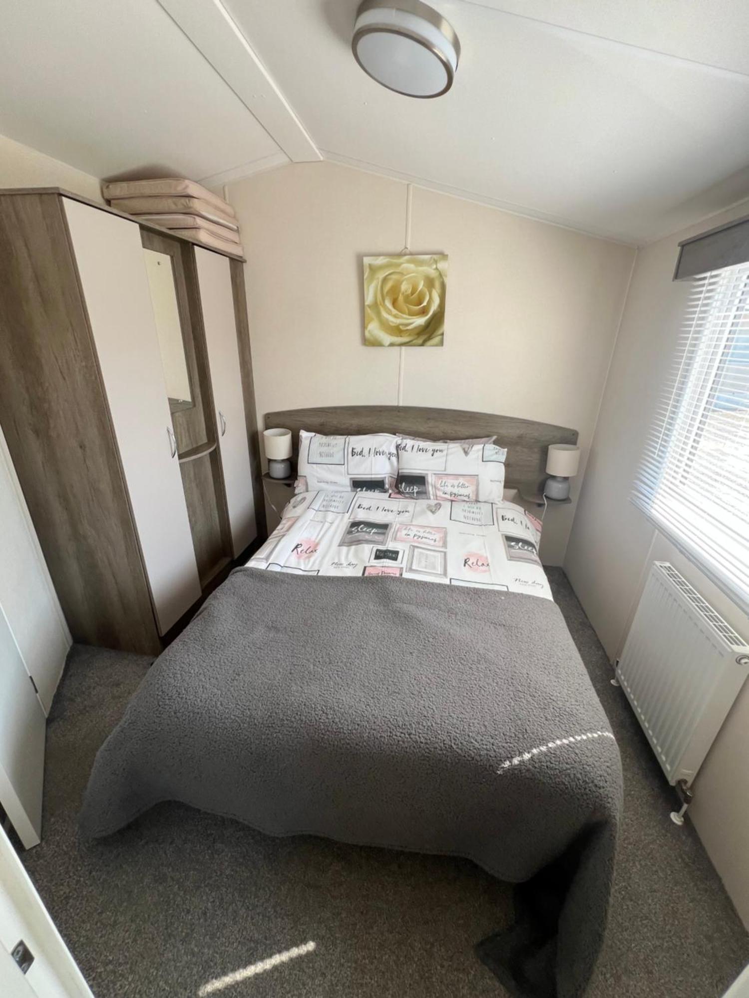 3 Bedroom Modern Caravan Sleeps Up To 8 Millom Esterno foto