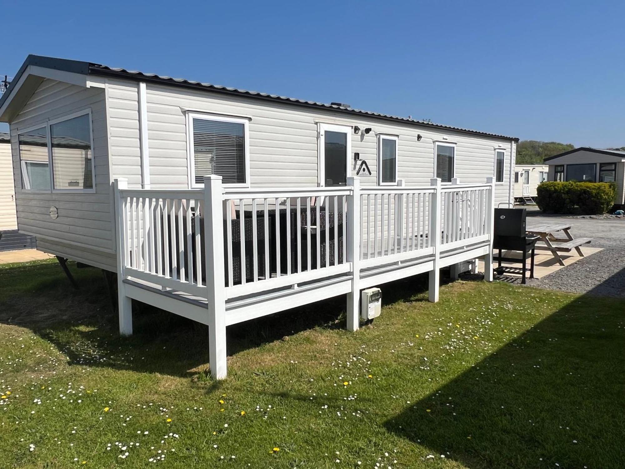 3 Bedroom Modern Caravan Sleeps Up To 8 Millom Esterno foto